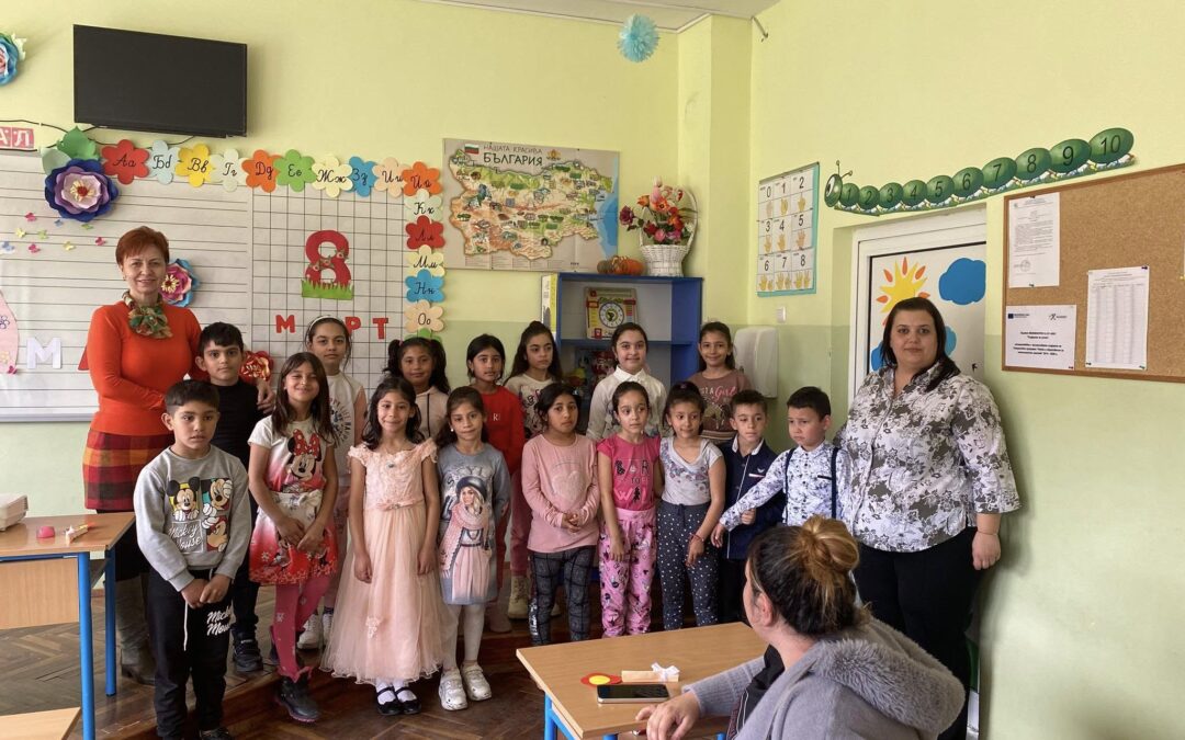 Денят на майката през очите на първокласниците от СУ „Христо Смирненски“